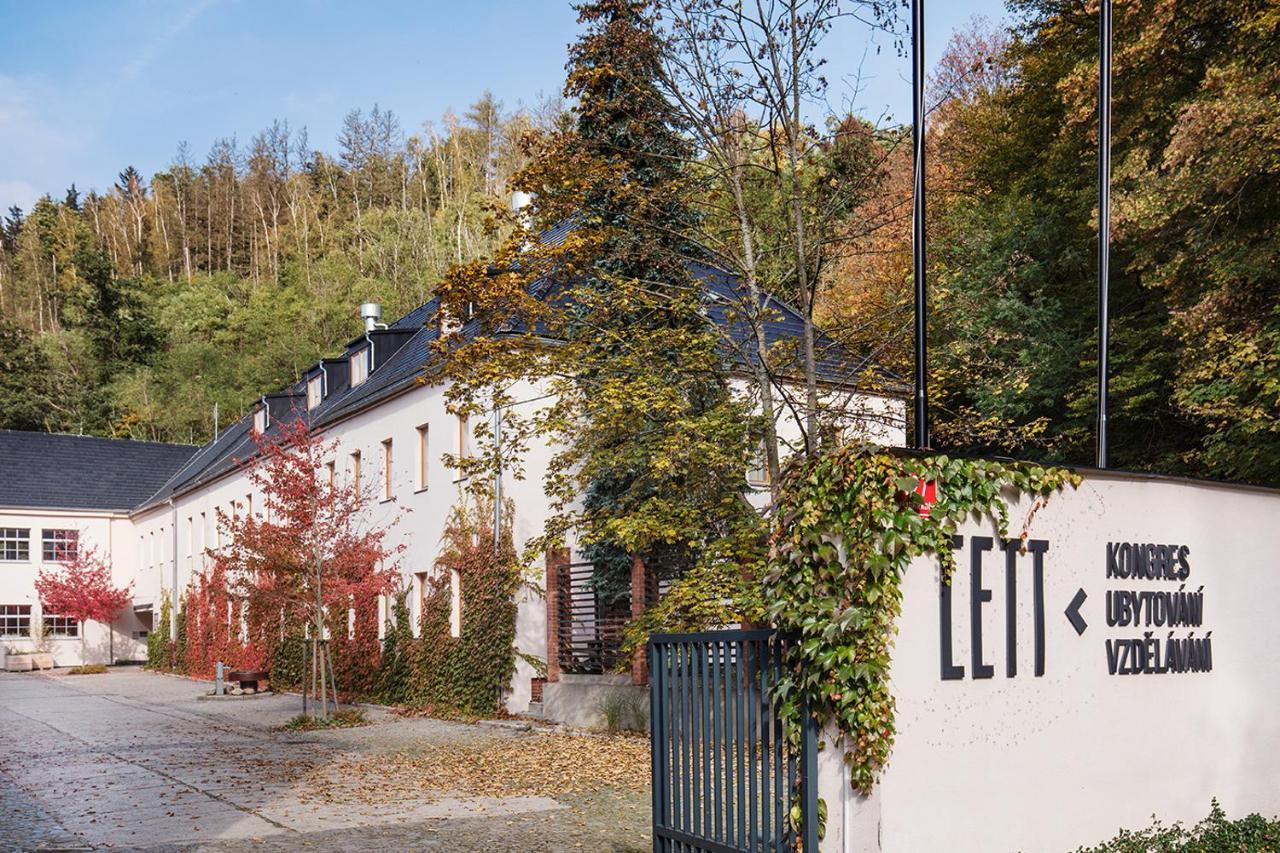 Cett Hotel Namest nad Oslavou Luaran gambar