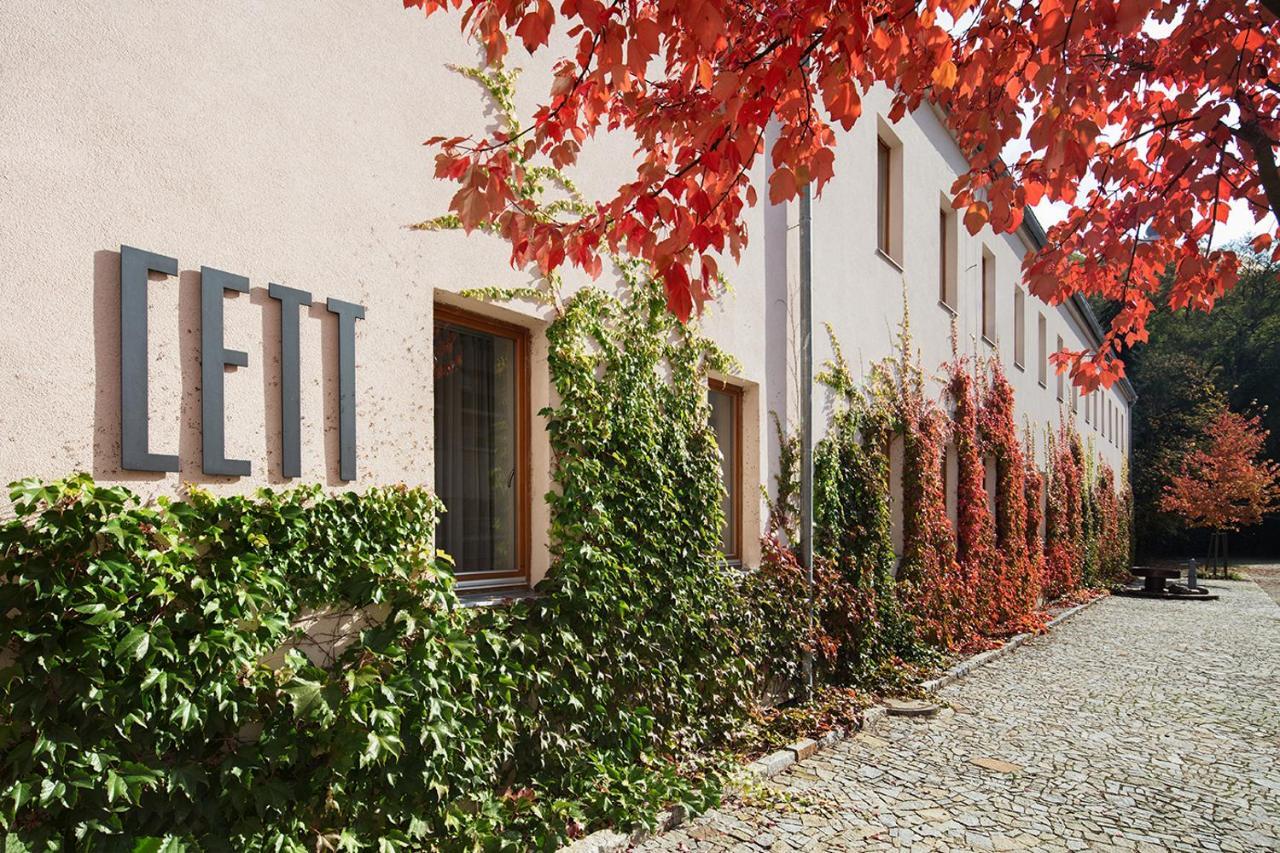 Cett Hotel Namest nad Oslavou Luaran gambar
